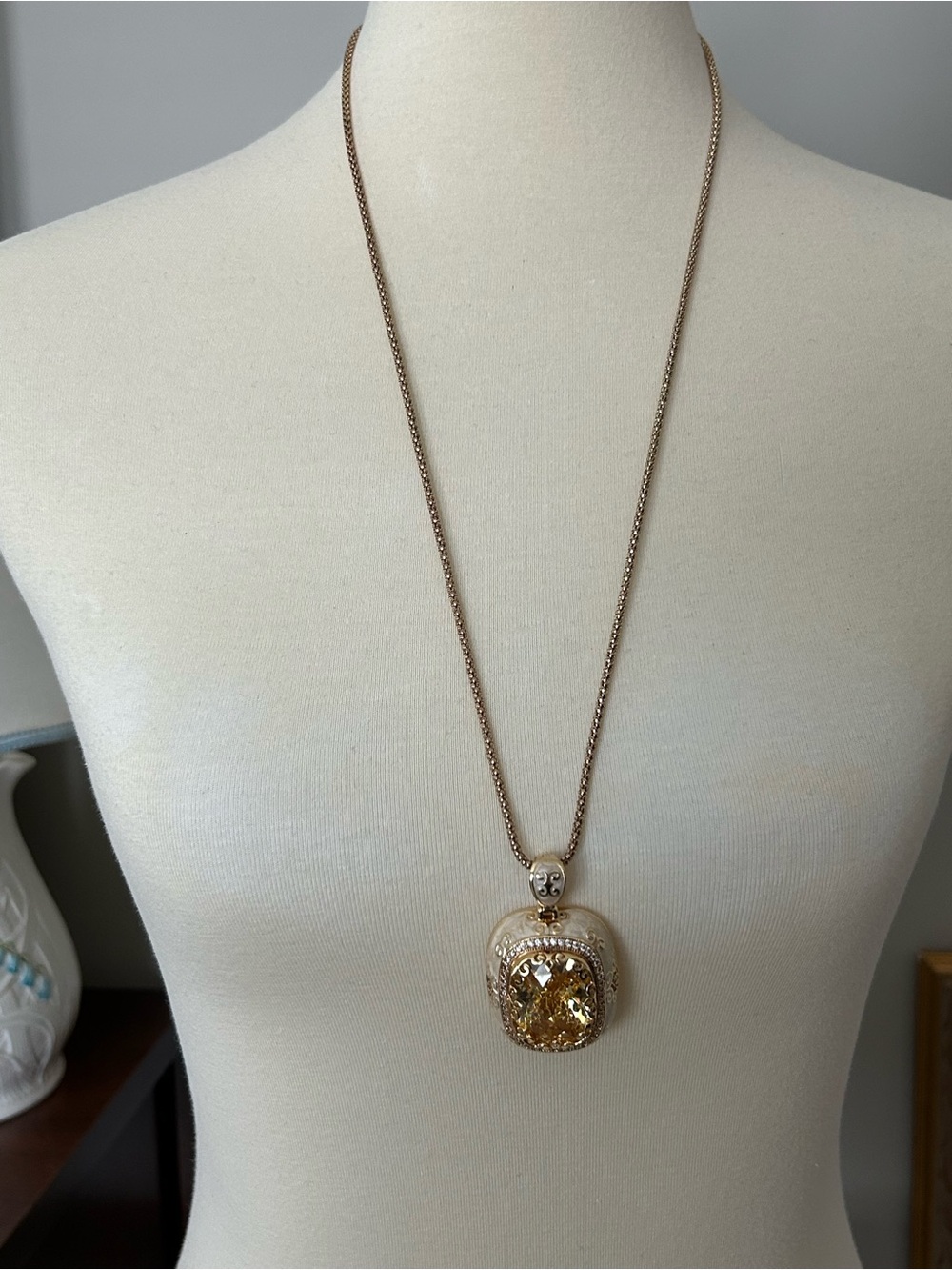 Designer Fashion Pendant from the
"Moroccan" collection by Lauren G Adams
